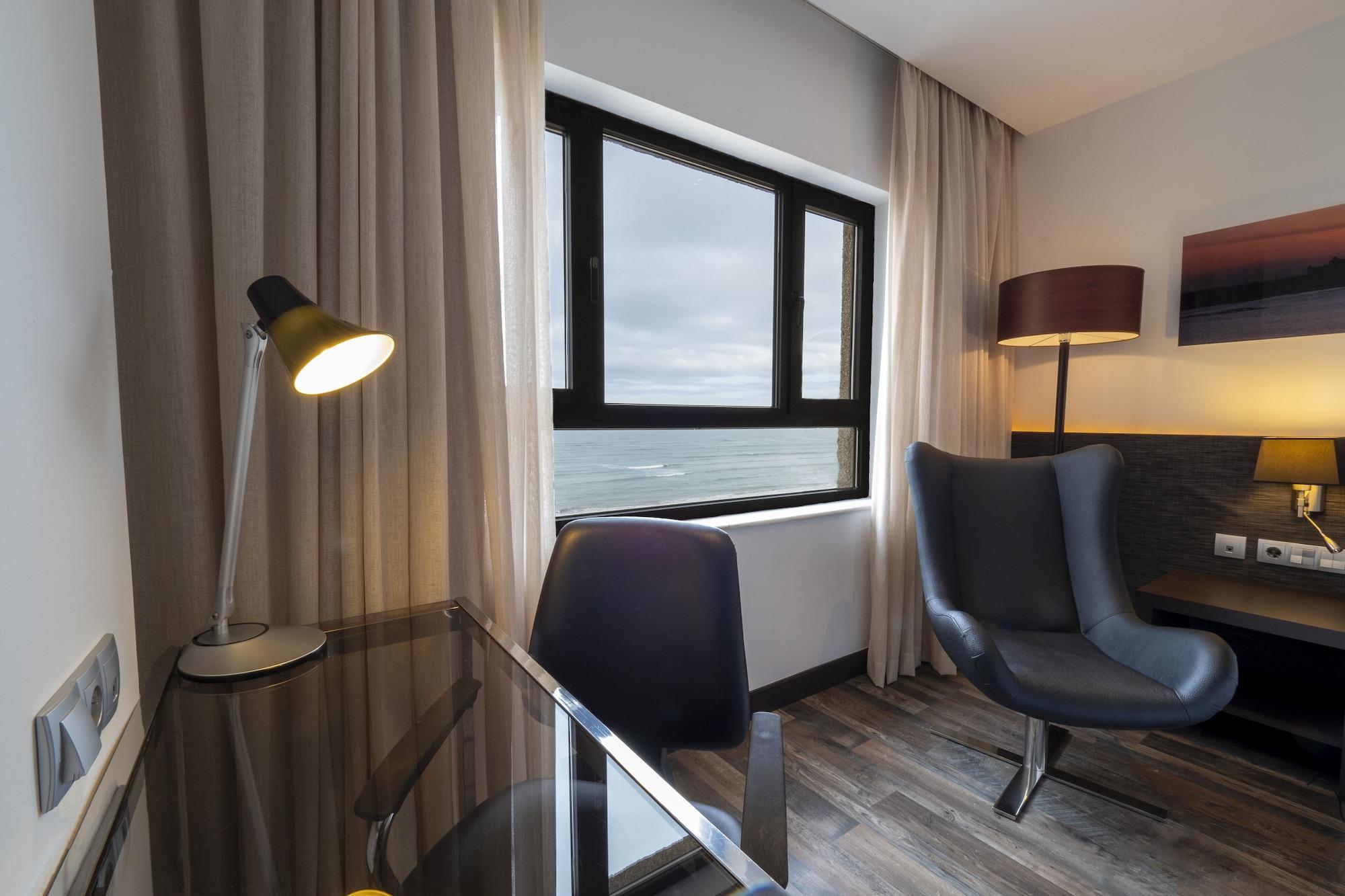 Hotel Cadiz Paseo Del Mar, Affiliated By Melia Eksteriør bilde