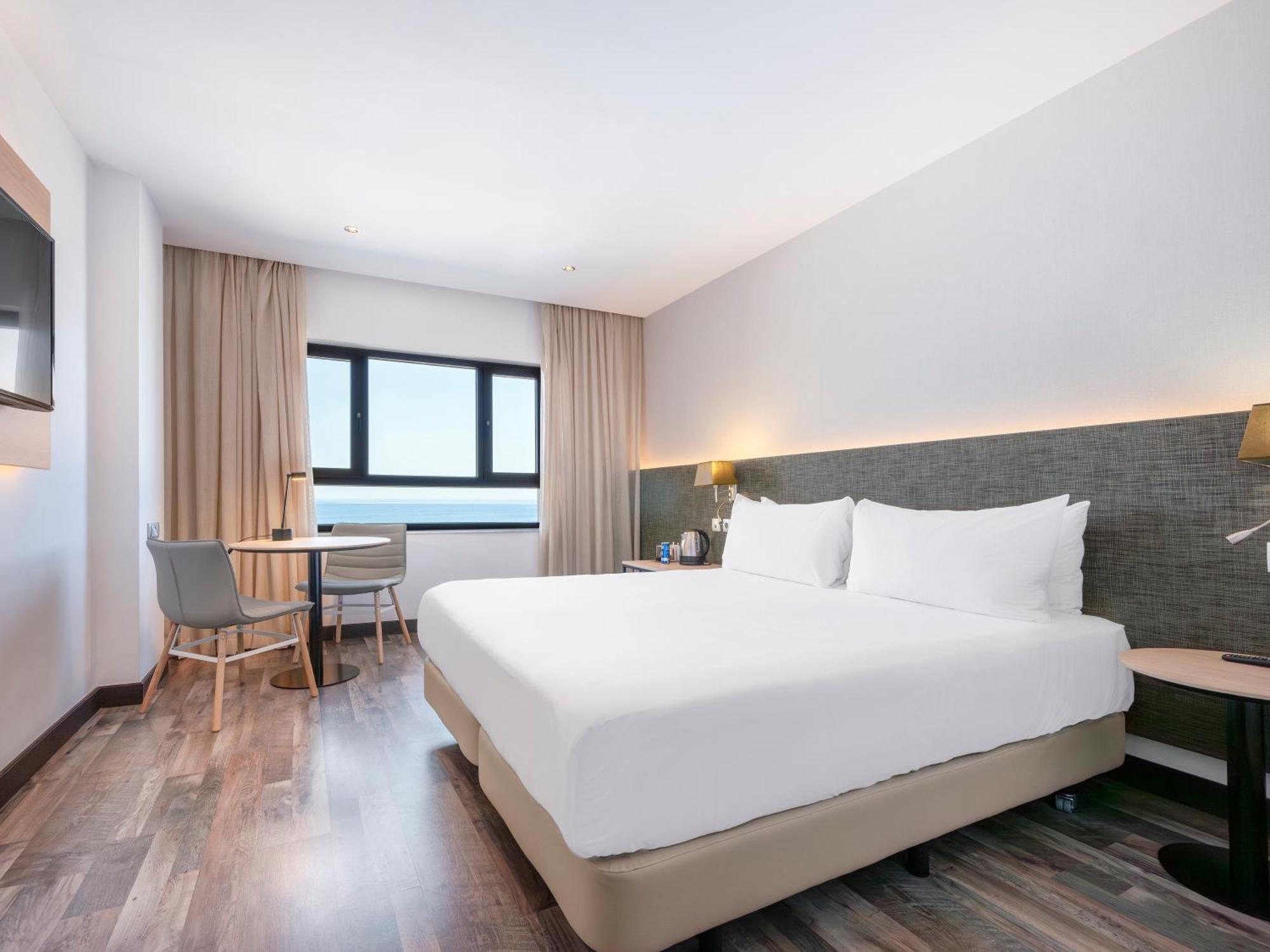 Hotel Cadiz Paseo Del Mar, Affiliated By Melia Eksteriør bilde